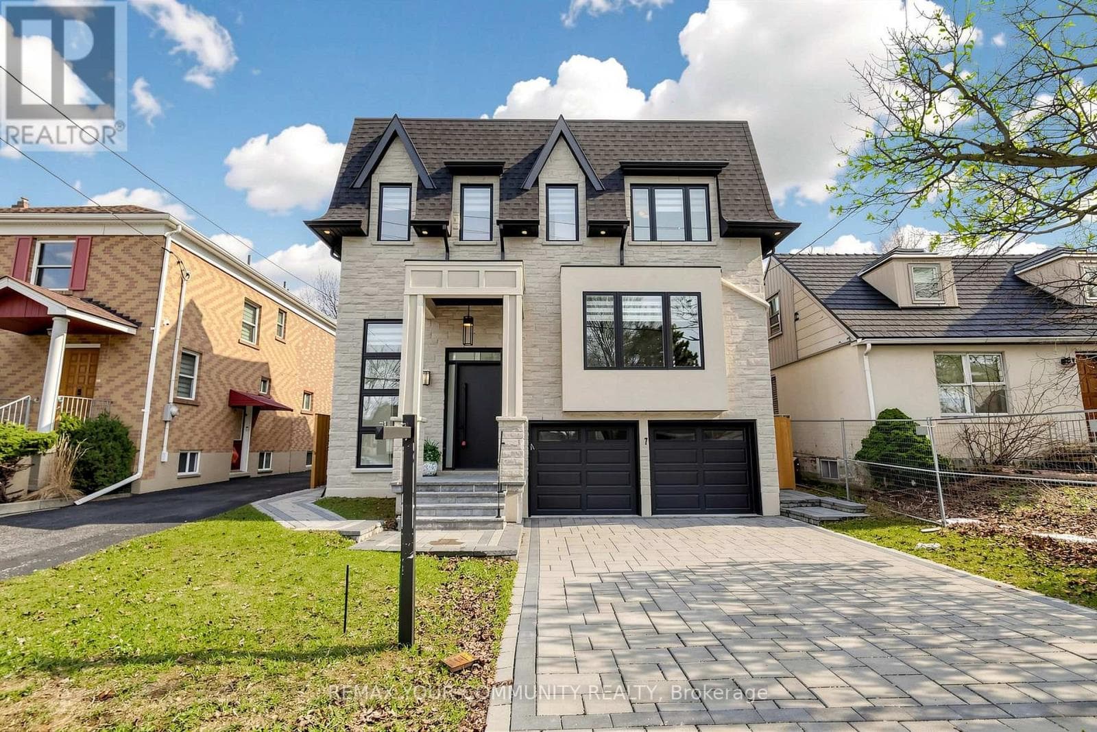 House – 97 RANEE AVENUE, Toronto – photo 1