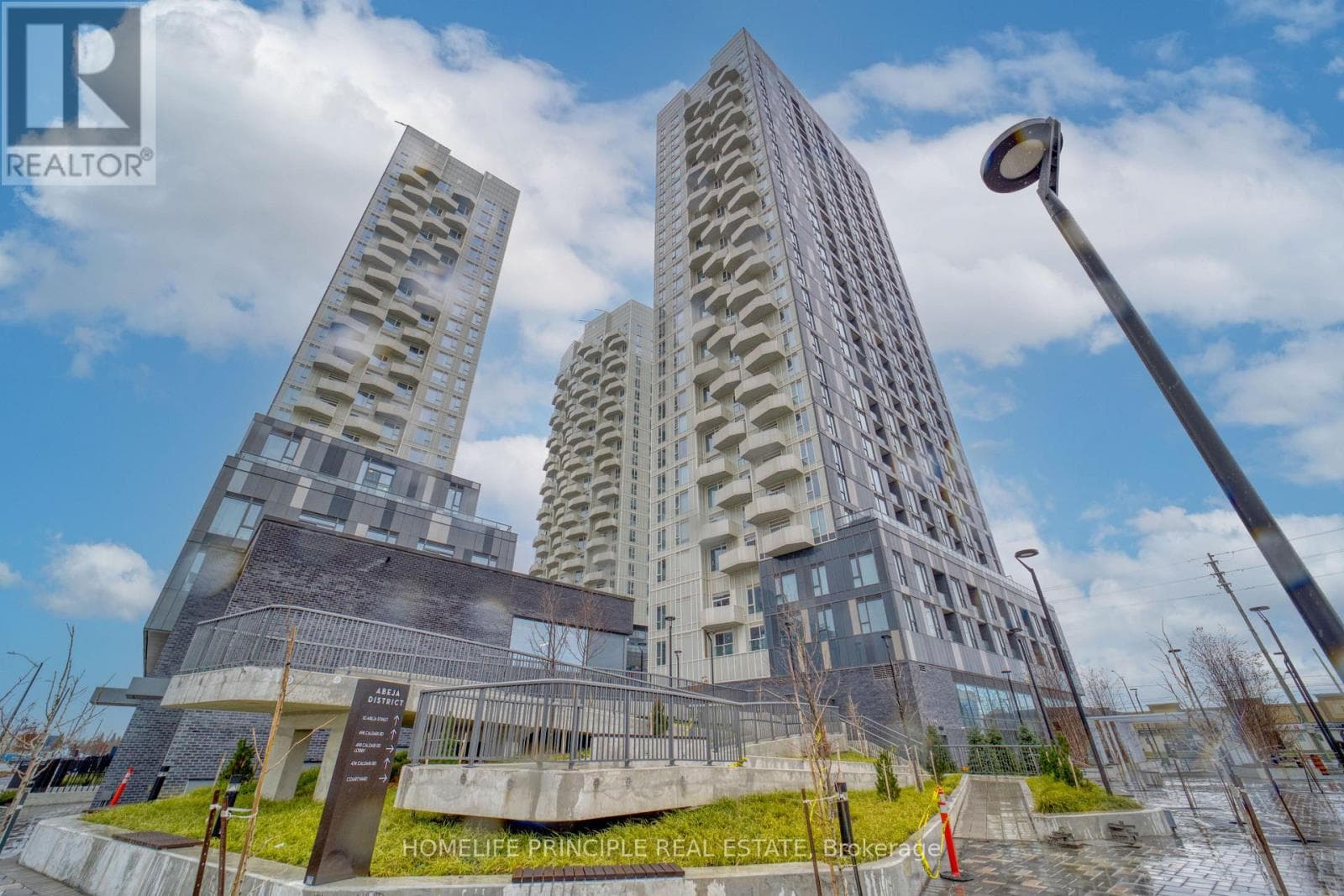 Apartment – 1327 - 498 CALDARI ROAD, Vaughan – photo 1