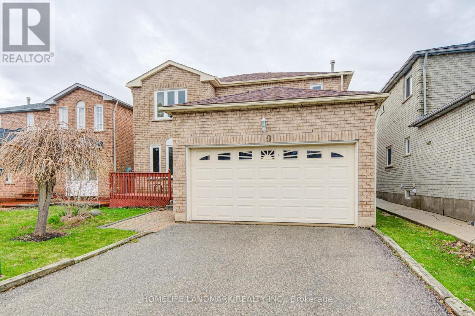 House – 9 DUGGAN DRIVE, Brampton – photo 1