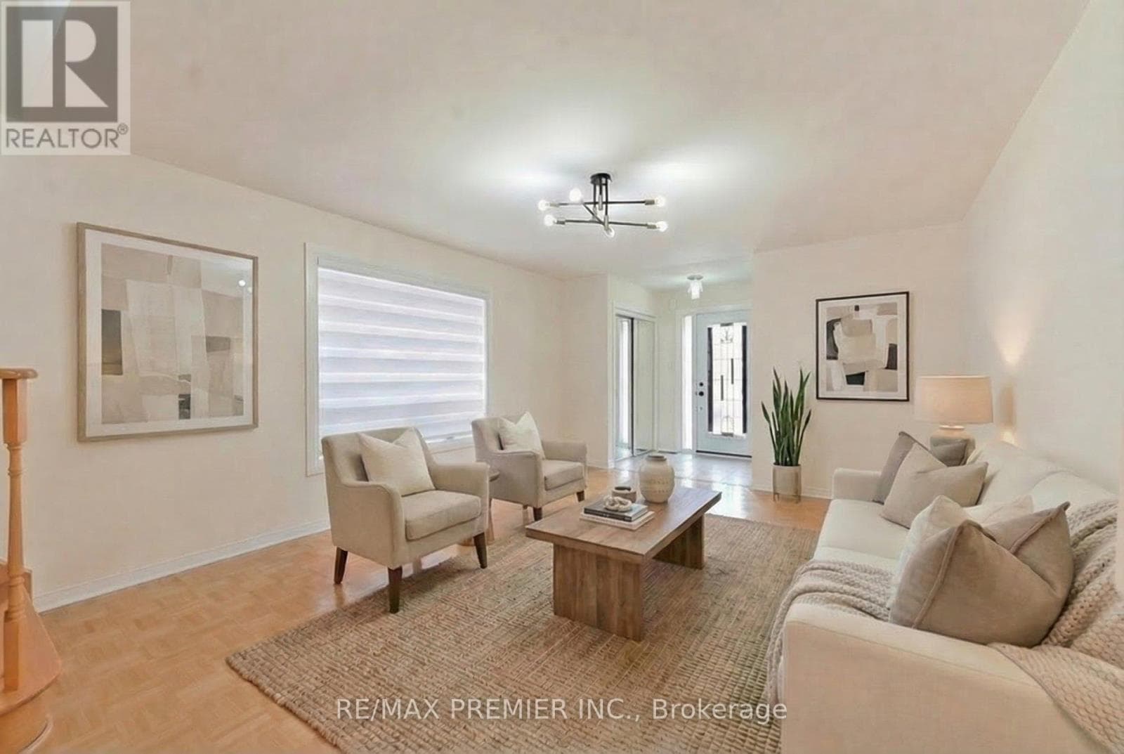 Row / Townhouse – 152 LAURELHURST CRESCENT, Vaughan – photo 1