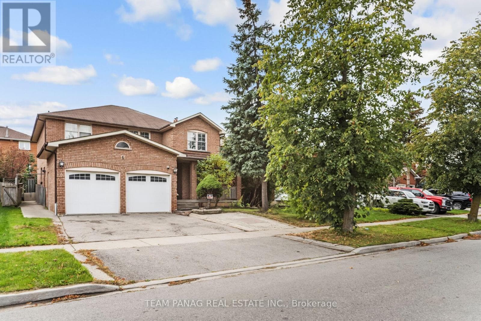 Duplex – 6 CORONATION CIRCLE, Brampton – photo 1