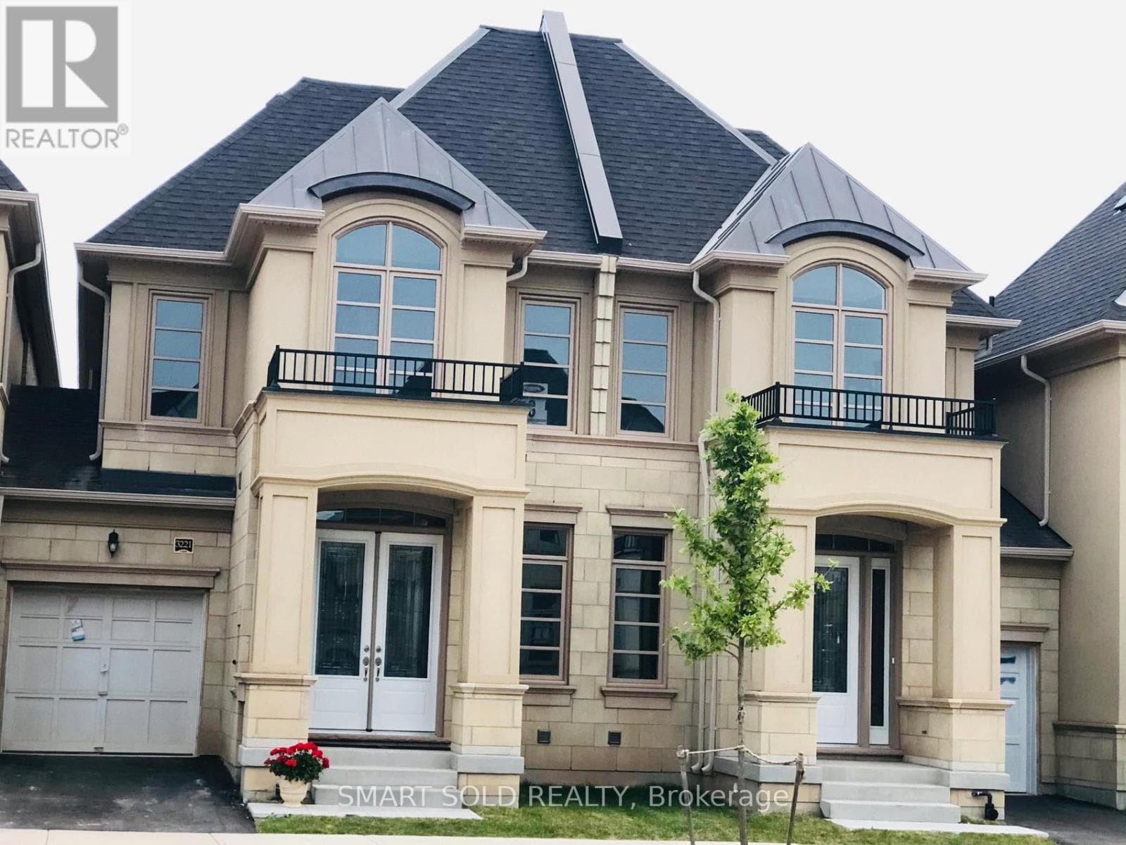 Row / Townhouse – 3221 POST ROAD, Oakville – photo 1