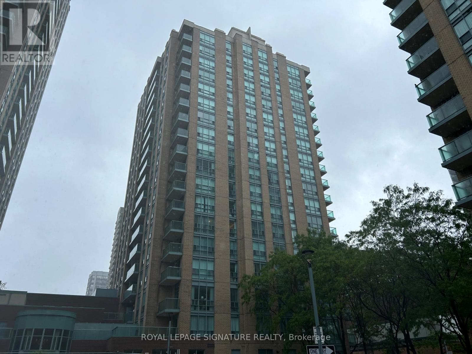 Apartment – 1505 - 26 OLIVE AVENUE, Toronto – photo 1