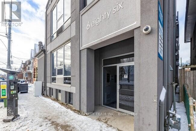 Other – 202 - 686 BATHURST STREET, Toronto – photo 1