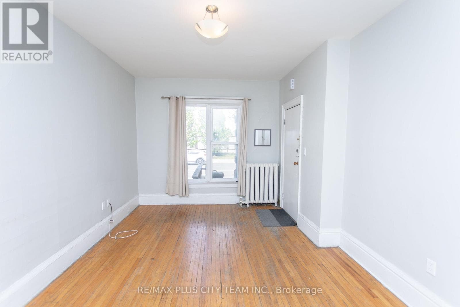 Other – 2 - 682 BATHURST STREET, Toronto – photo 1