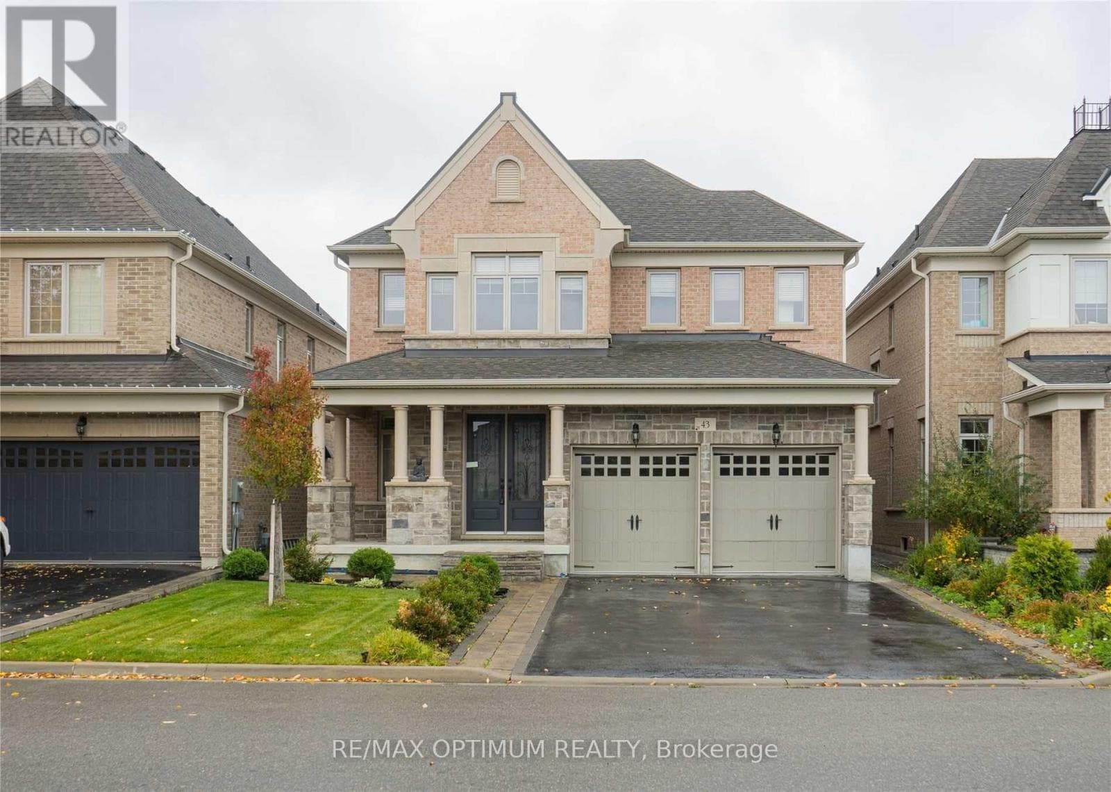 House – UPPER - 43 LEGENDARY CIRCLE, Brampton – photo 1