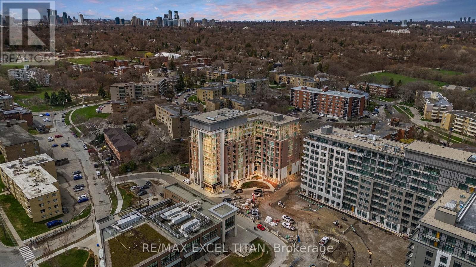 Apartment – 205 - 25 NEIGHBOURHOOD LANE, Toronto – photo 1