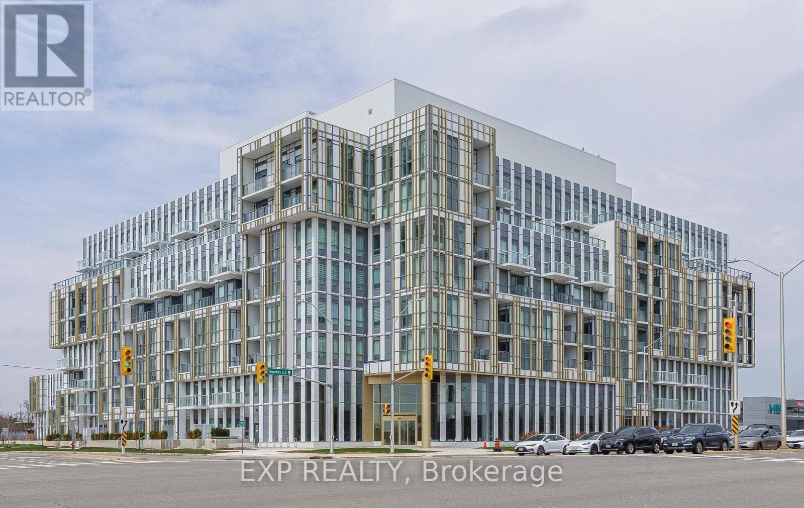 Apartment – 546 - 1005 DUNDAS STREET E, Oakville – photo 1