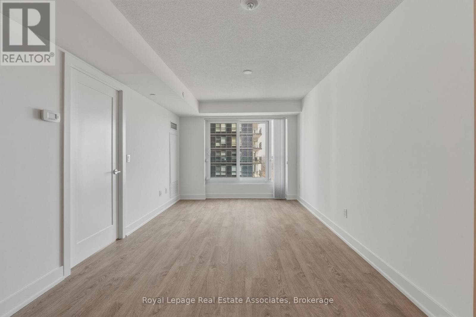 Apartment – 2806 - 7 MABELLE AVENUE, Toronto – photo 1