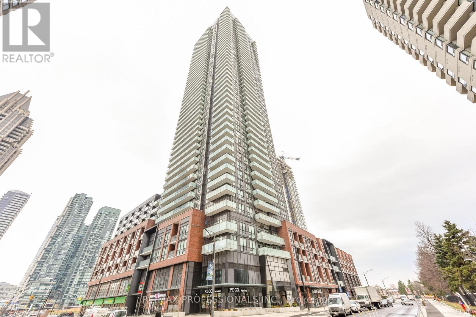 Single Family – 1104 - 430 SQUARE ONE DRIVE, Mississauga – photo 1