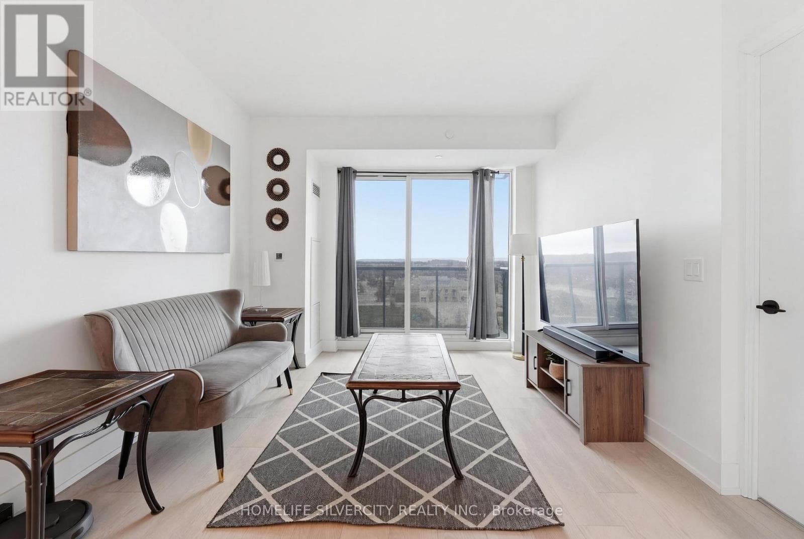 Apartment – 533 - 2450 OLD BRONTE ROAD, Oakville – photo 1