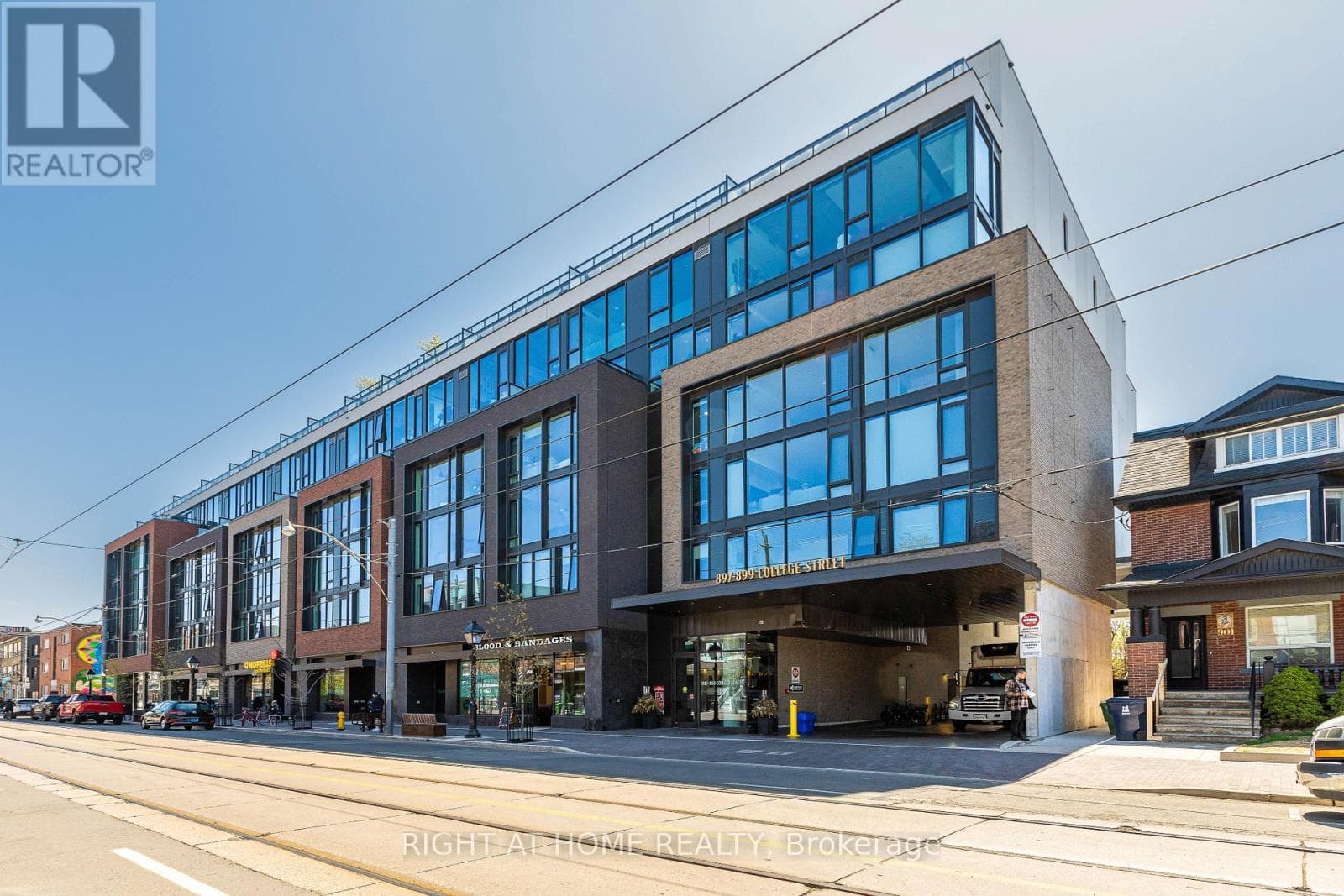 Apartment – 518 - 897 COLLEGE STREET W, Toronto – photo 1