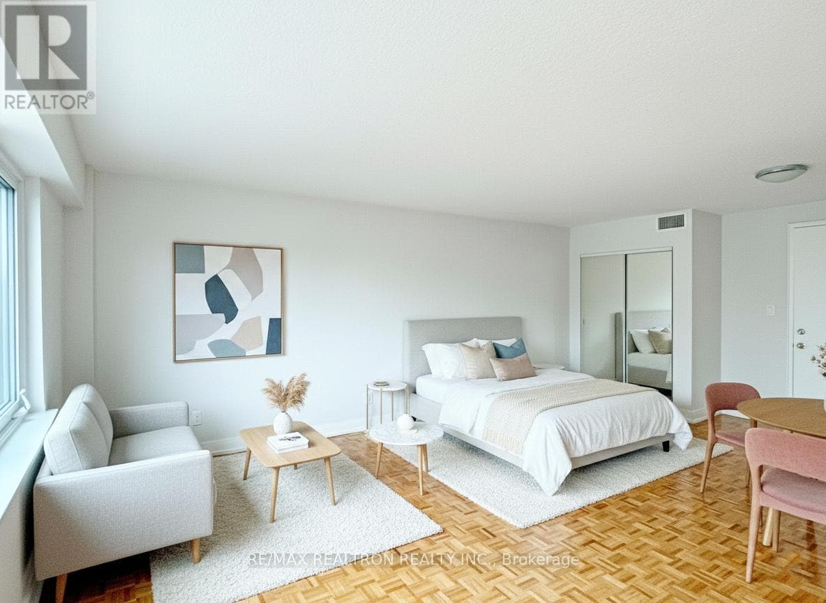 Apartment – 503 - 95 LAWTON BOULEVARD, Toronto – photo 1