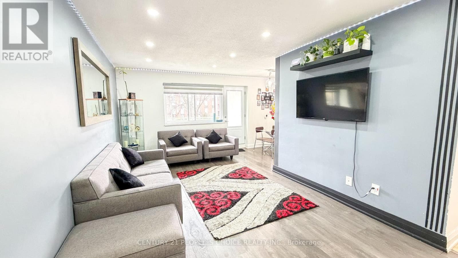 Apartment – 201 - 2485 WOKING CRESCENT, Mississauga – photo 1