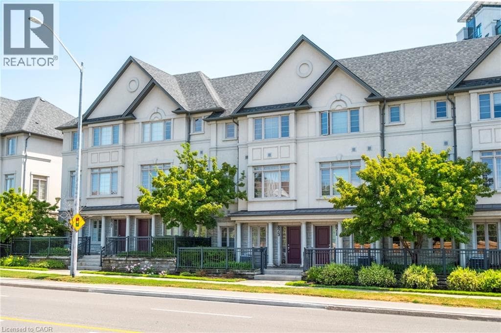 Row / Townhouse – 873 NEW WESTMINSTER Drive, Thornhill – photo 1