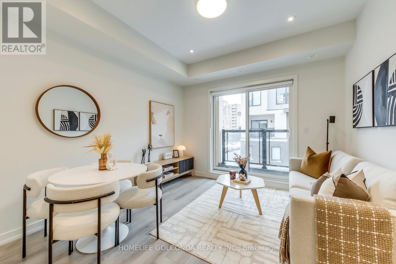 Row / Townhouse – 4 - 3546 COLONIAL DRIVE, Mississauga