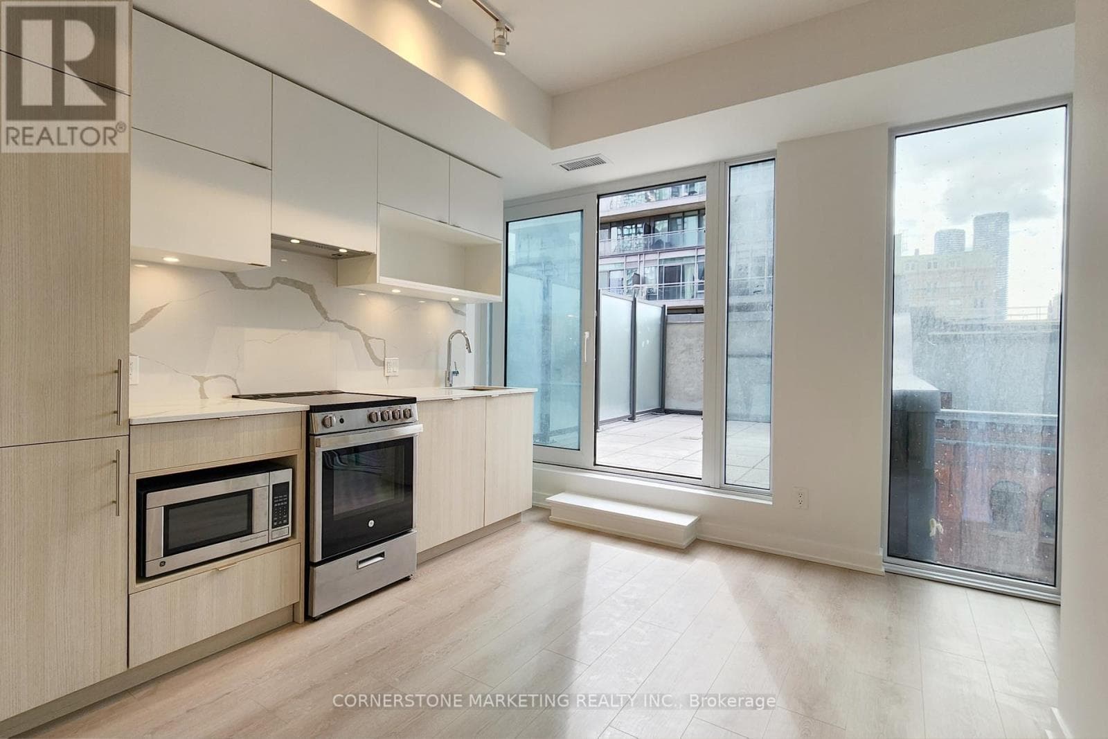 Apartment – 608 - 100 QUEEN STREET E, Toronto