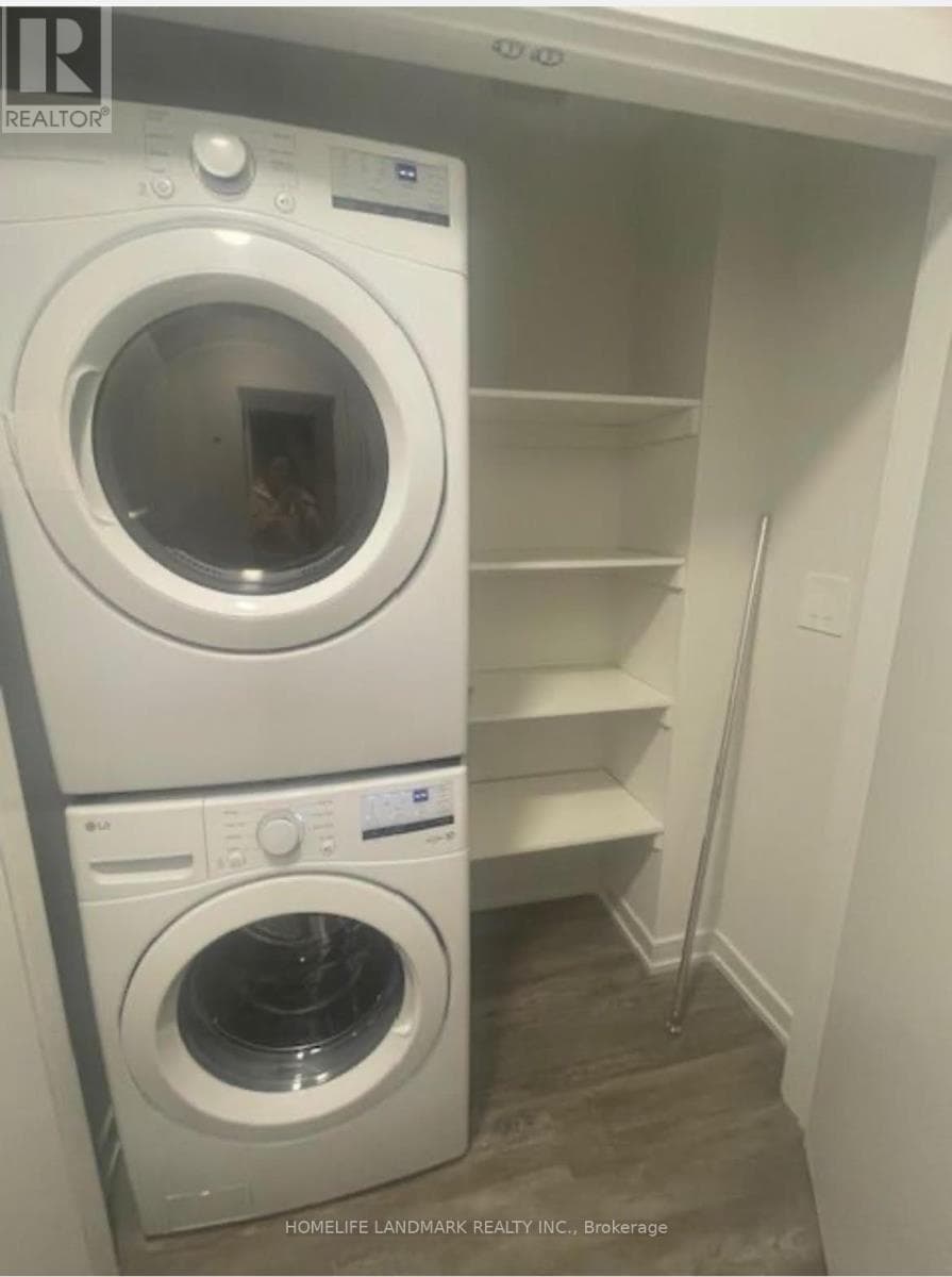 Row / Townhouse – 14 FLAVA LANE, Richmond Hill