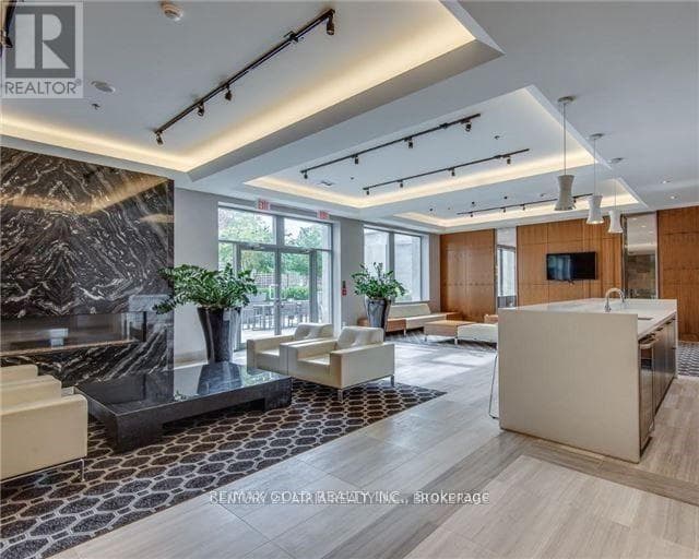 Apartment – 1426 - 111 ST CLAIR AVENUE W, Toronto – photo 2