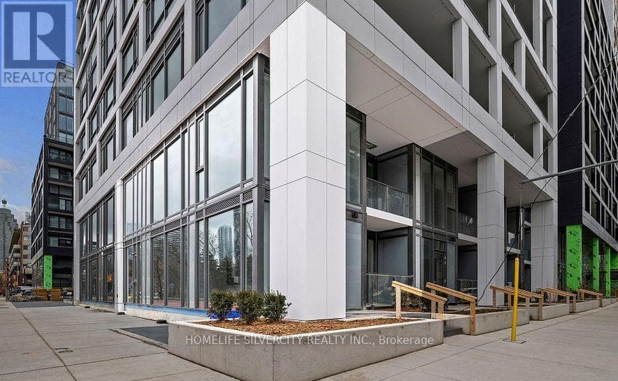 Apartment – 204 SE - 60 PRINCESS STREET, Toronto – photo 1