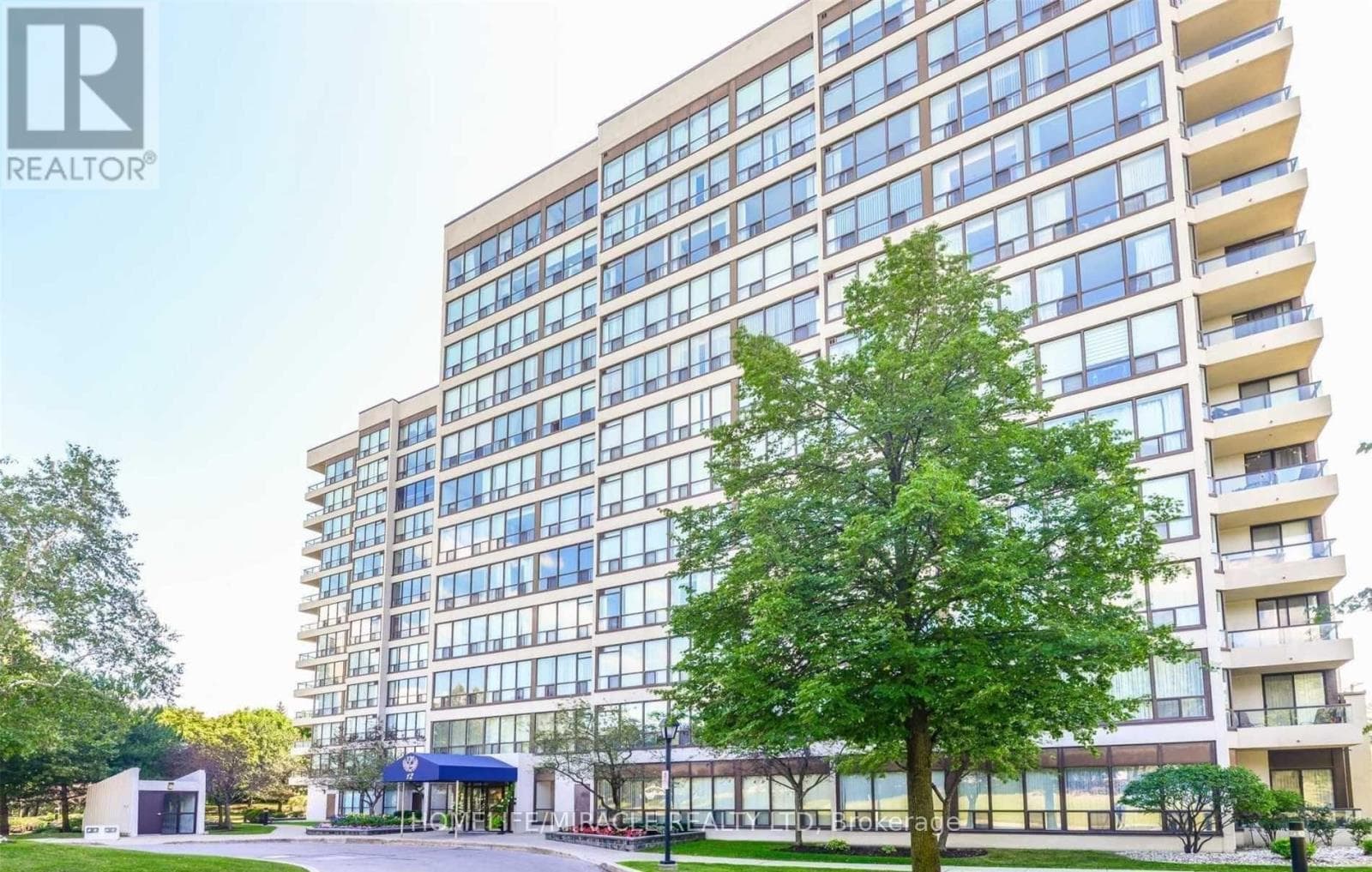 Apartment – 902 - 12 LAURELCREST STREET, Brampton – photo 1