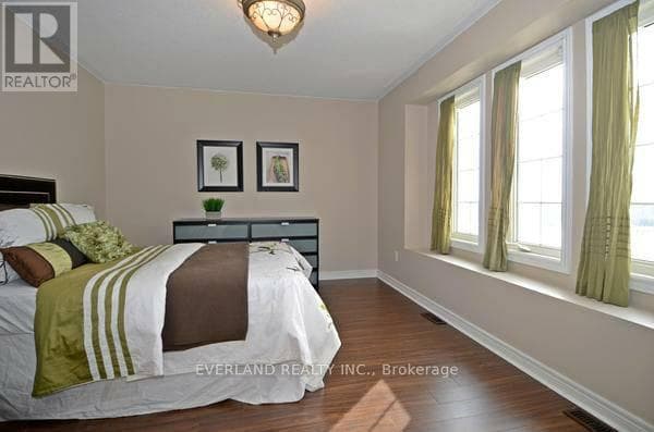 House – 1BDR119 ALAMO HEIGHTS DRIVE, Richmond Hill – photo 1