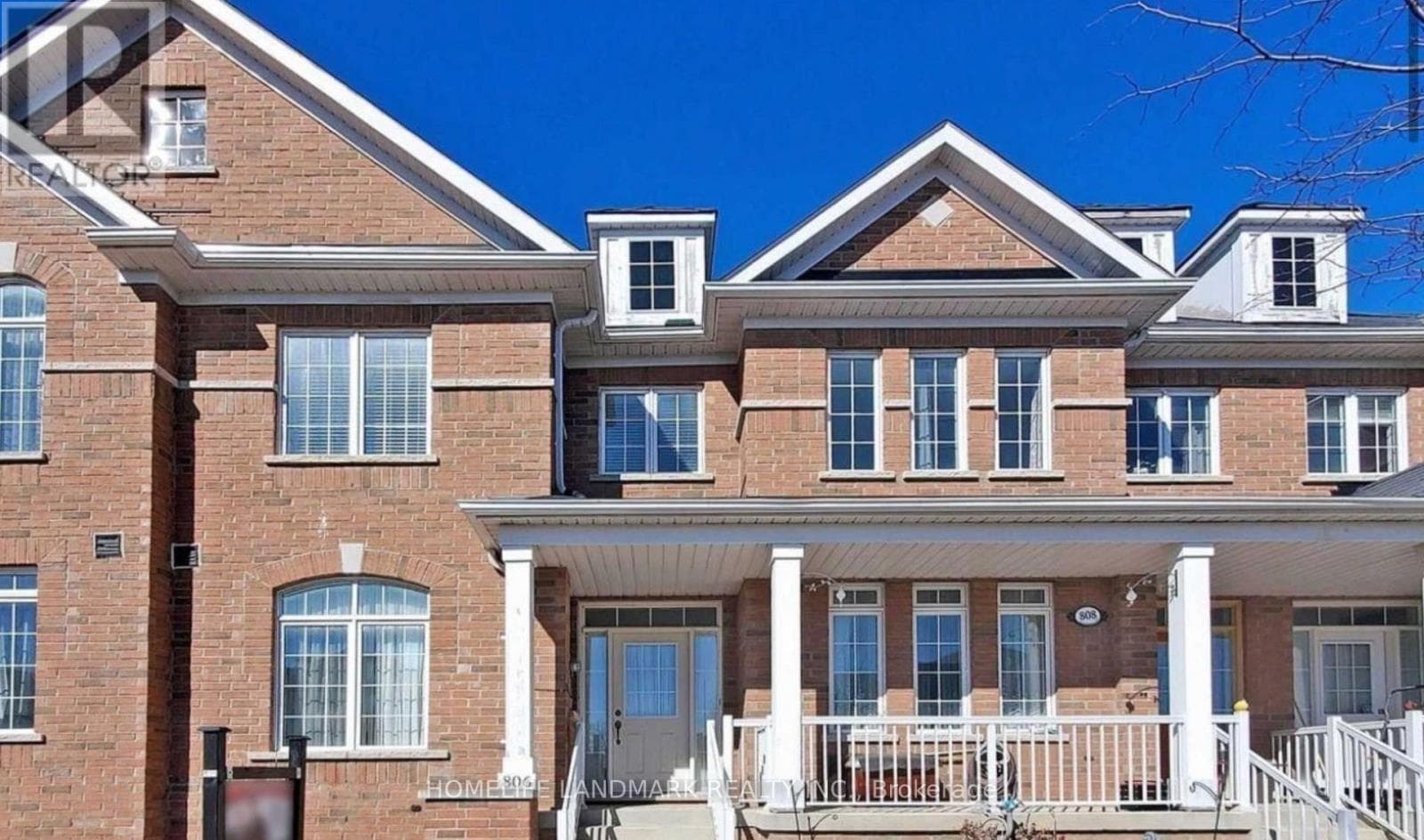 Row / Townhouse – 806 CASTLEMORE AVENUE, Markham